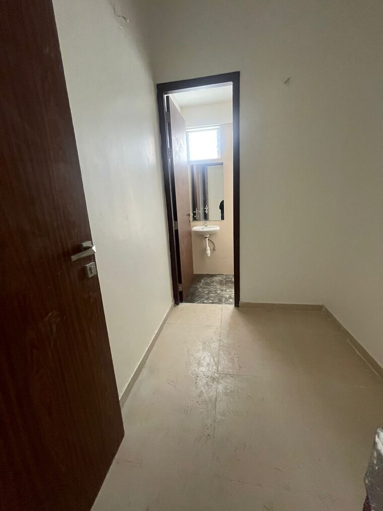 Room, omkar-alta-monte 3 Bedroom 2385 Sq.Ft. Apartment In Malad East Mumbai 9541123