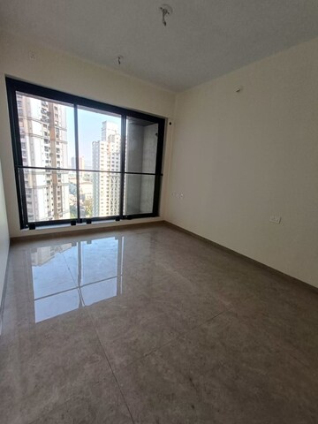 Room in 2 BHK Apartment at Chandak Cornerstone, Worli – for Rent