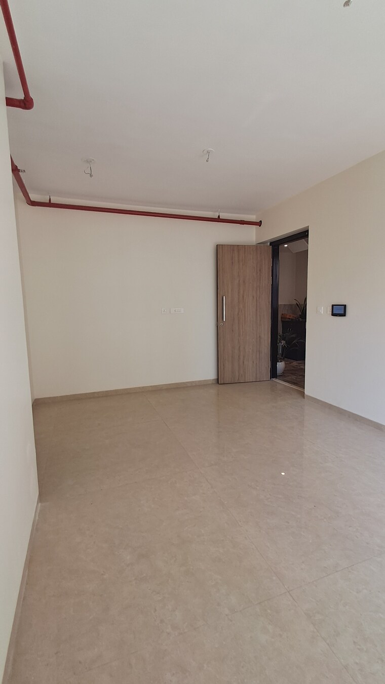 Room, chandak-cornerstone 2 Bedroom 584 Sq.Ft. Apartment In Worli Mumbai 9541122