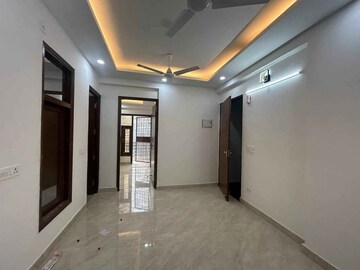 2 BHK Builder Floor For Rent in Chattarpur
