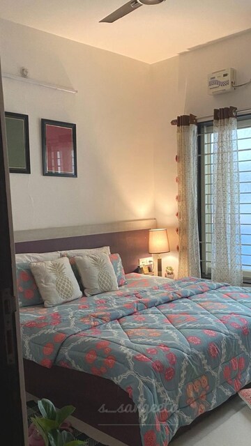 Bedroom in 2.5 BHK Apartment at Raheja Acropolis, Deonar – for Rent