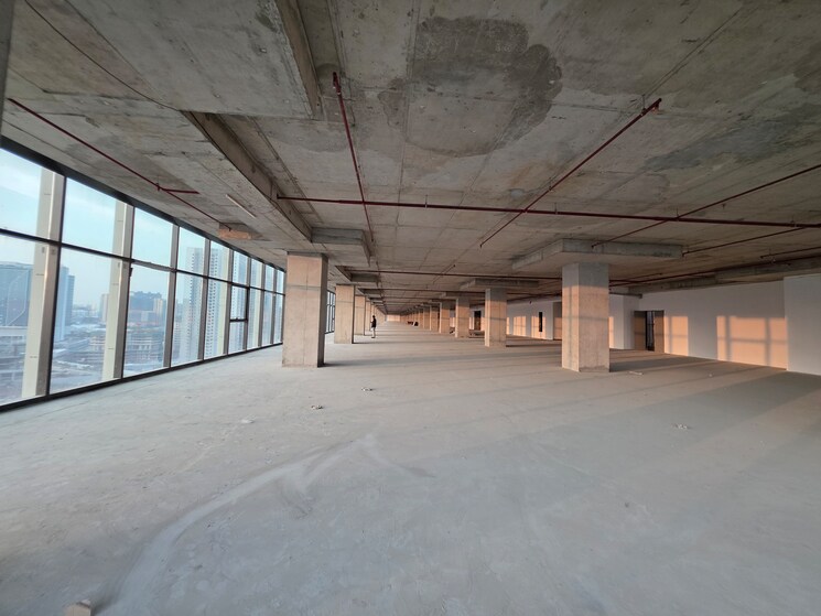  Parking, madhapur Commercial Office Space 5000 Sq.Ft. In Madhapur Hyderabad 9541136