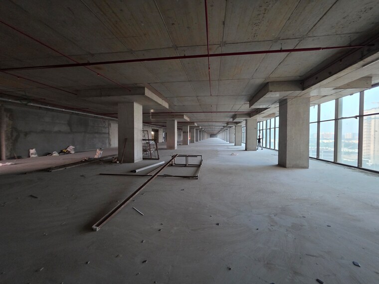  Parking, madhapur Commercial Office Space 5000 Sq.Ft. In Madhapur Hyderabad 9541136