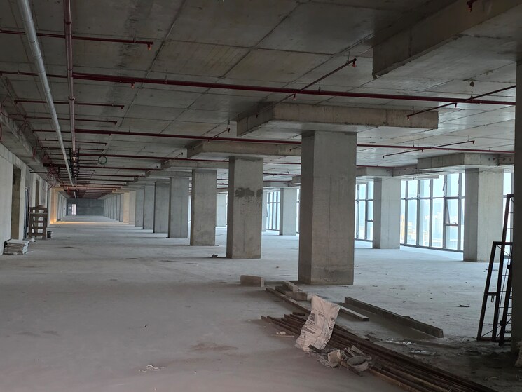  Parking, gachibowli Commercial Office Space 10000 Sq.Ft. In Gachibowli Hyderabad 9541161