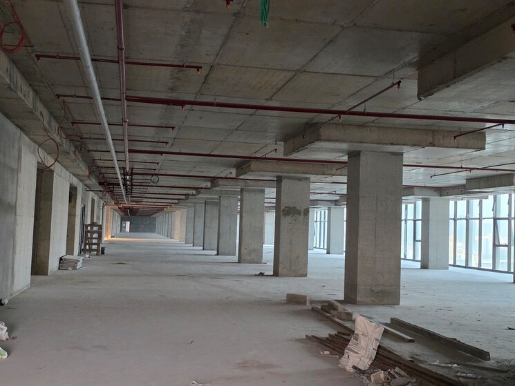  Parking, gachibowli Commercial Office Space 10000 Sq.Ft. In Gachibowli Hyderabad 9541161