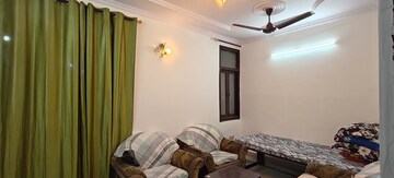 Bedroom in 1 BHK Builder Floor at Mayur Vihar Phase 1 – for Rent