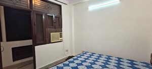 Room in 1 BHK Builder Floor at Mayur Vihar 1 – for Rent