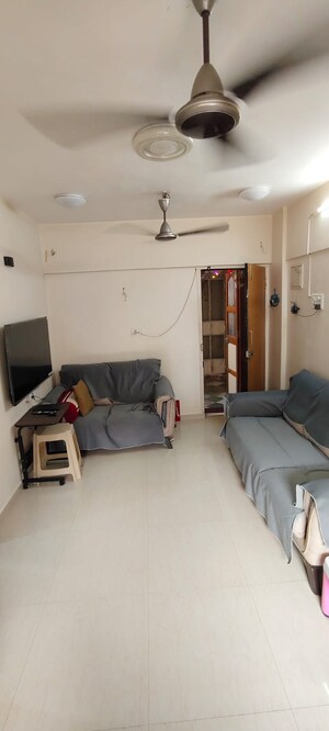 1 BHK Apartment For Sale in Bhoomi Legend, Kandivali East