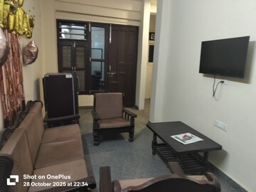 Living Room in 2 BHK Builder Floor at Sector 46 – for Rent