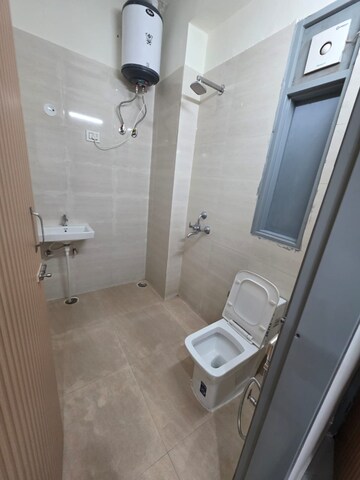 Bathroom in 1 BHK Independent House at Sector 52 – for Rent