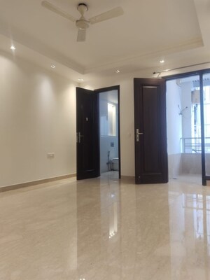 Master Bedroom in 3 BHK Builder Floor at Greater Kailash I – for Rent