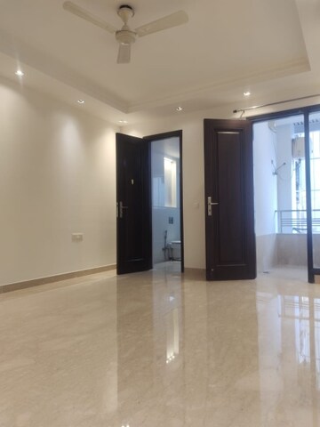 Master Bedroom in 3 BHK Builder Floor at Kalkaji – for Rent