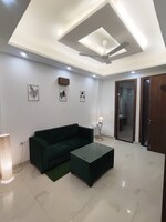 6 BHK + Study Room 5000 Sq.Ft. Villa in For Lease Available Villa