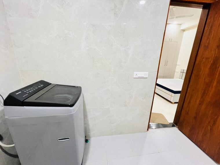 undefined, sector 25 6 Bedroom 5000 Sq.Ft. Villa In Sector 25 Gurgaon 9541228