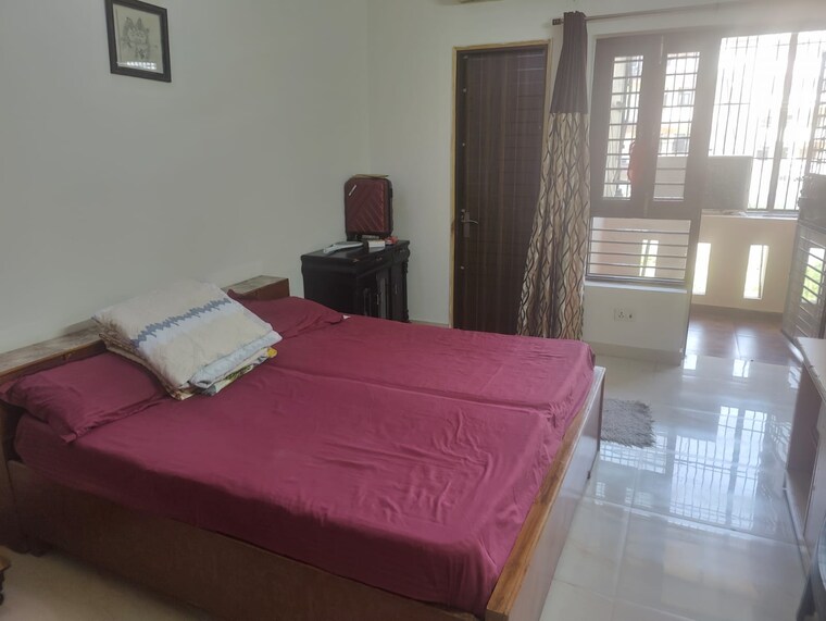 Bedroom, parklands 3 Bedroom 250 Sq.Yd. Builder Floor In Sector 85 Faridabad 9541229