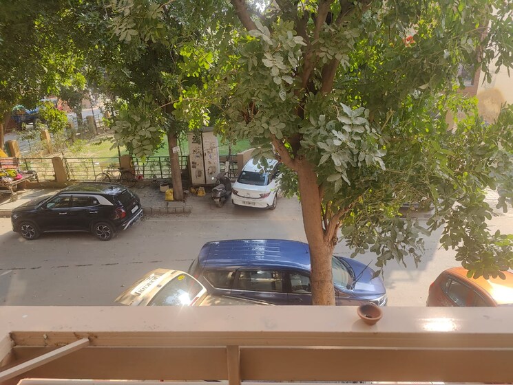  Parking, parklands 3 Bedroom 250 Sq.Yd. Builder Floor In Sector 85 Faridabad 9541229