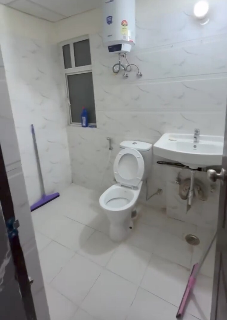 Bathroom, vvip-addresses 2 Bedroom 935 Sq.Ft. Apartment In Raj Nagar Extension Ghaziabad 9541239