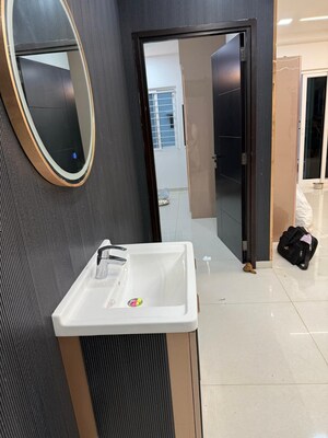 Bathroom in 3 BHK Apartment at Rajapushpa Provincia, Narsingi – for Rent