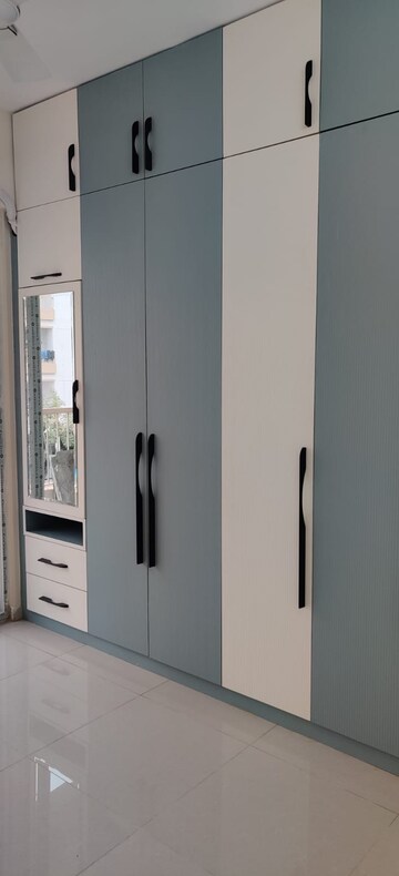 Room in 2 BHK Apartment at INDIS VB City, Bolarum – for Rent