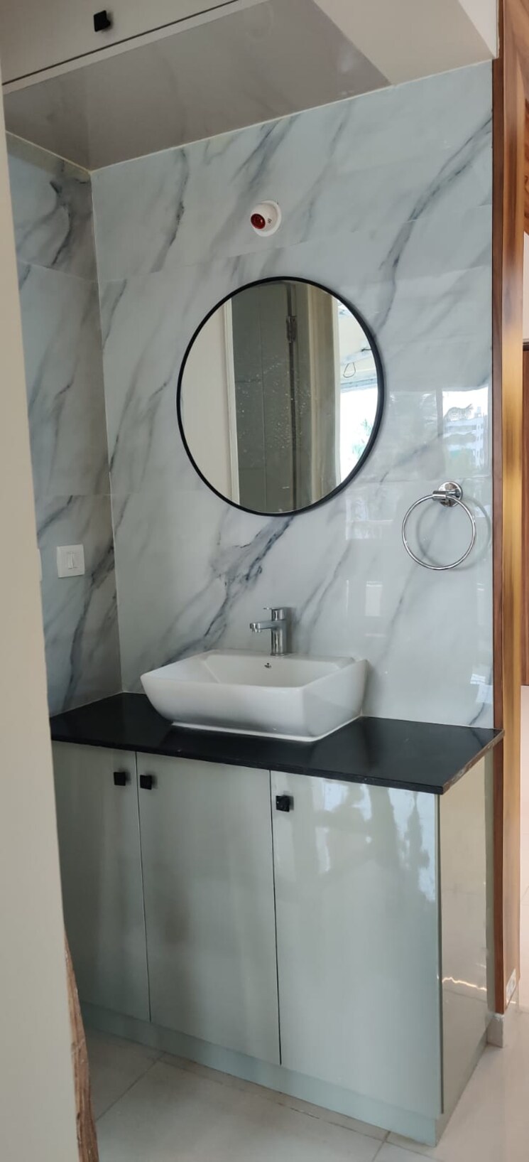 Bathroom, indis-vb-city 2 Bedroom 842 Sq.Ft. Apartment In Bolarum Hyderabad 9541291