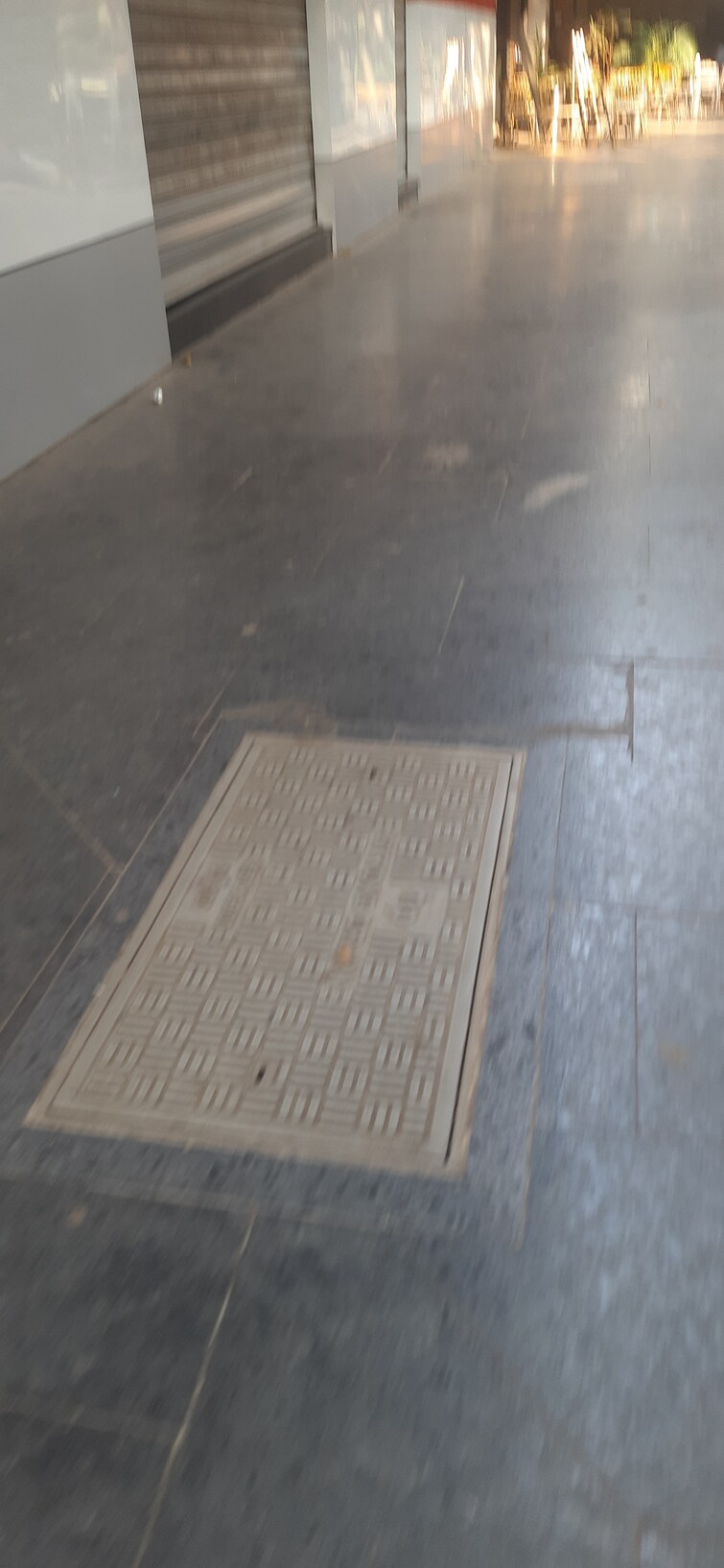 Cover Image, bandra west Commercial Shop 1000 Sq.Ft. In Bandra West Mumbai 9541295