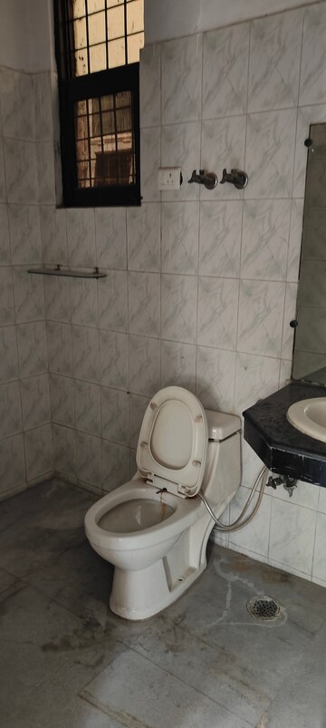 Bathroom in 3 BHK Builder Floor at Ansal API Palam Corporate Plaza, Sector 3 – for Sale