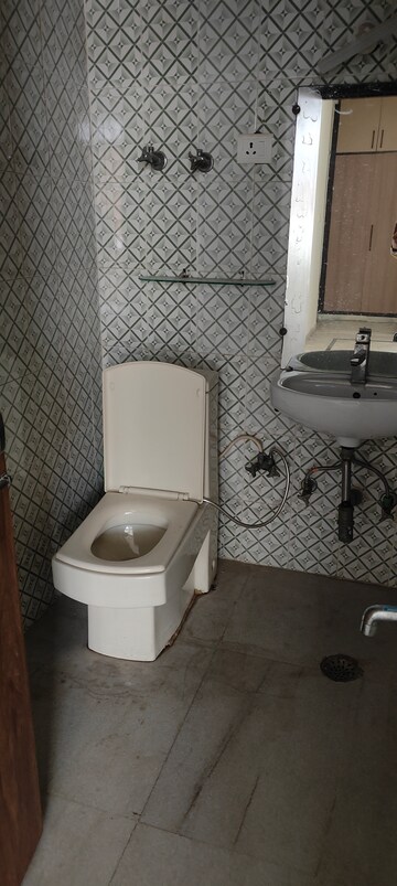 Bathroom in 3 BHK Builder Floor at Ansal API Palam Corporate Plaza, Sector 3 – for Sale