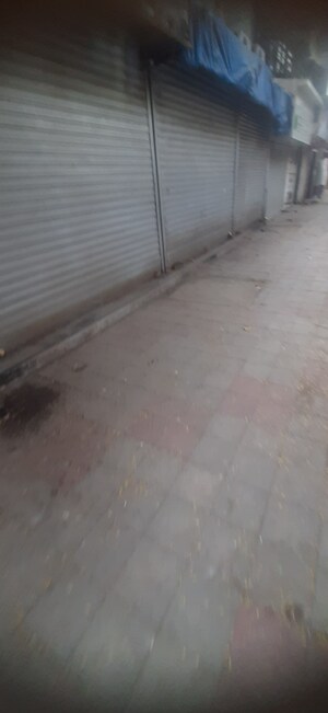  Showroom For Rent in Bandra West