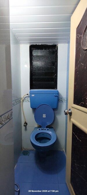 Bathroom in 1 BHK Apartment at Bhandup East – for Rent