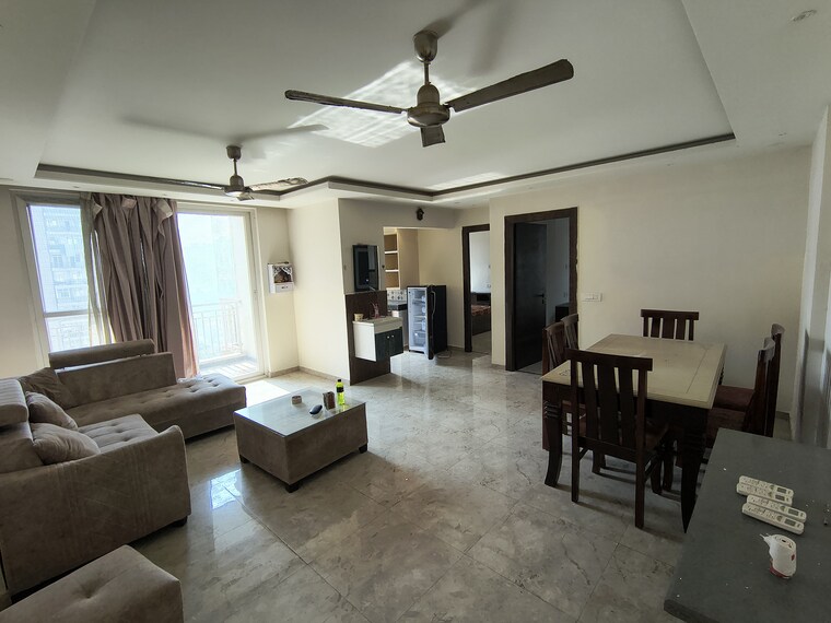 Living Room, rwa-apartments-sector-45 3 Bedroom 300 Sq.Mt. Builder Floor In Sector 45 Noida 9541363