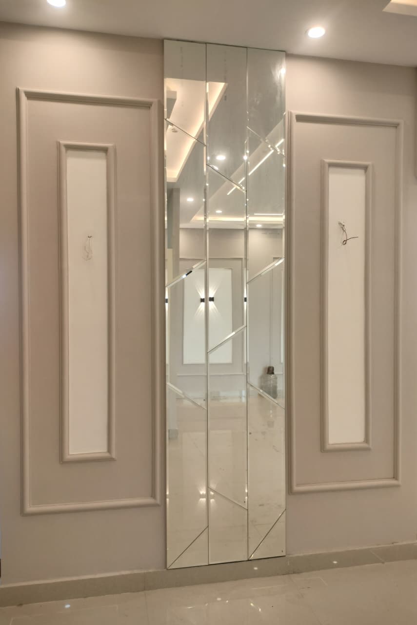 3.5 BHK + Pooja Room Builder Floor For Rent in Tulip Mall