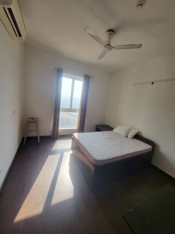 2 BHK Apartment For Rent in Hero Homes Gurgaon, Sector 104