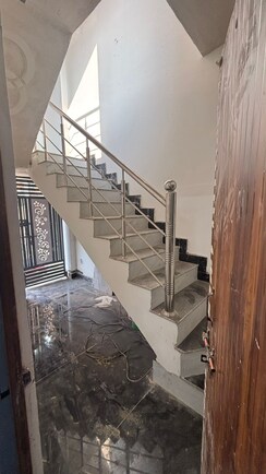 3 BHK + Servant Room Villa For Sale in Amrapali Leisure Valley