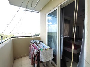 Team Area in 2 BHK Apartment at Ozone Evergreens, Harlur – for Rent