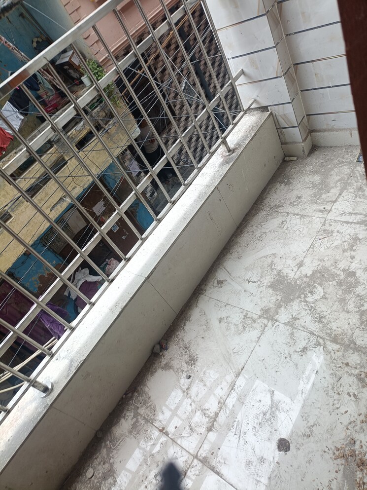 Balcony, new ashok nagar 2 Bedroom 600 Sq.Ft. Builder Floor In New Ashok Nagar Delhi 9541417