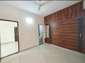 Room in 1 BHK Builder Floor at Hsr Layout – for Rent