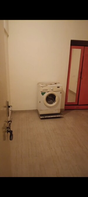 Bathroom in 2 BHK Apartment at Raunak Unnathi Woods Phase 4 And 5, Ghodbunder Road – for Rent