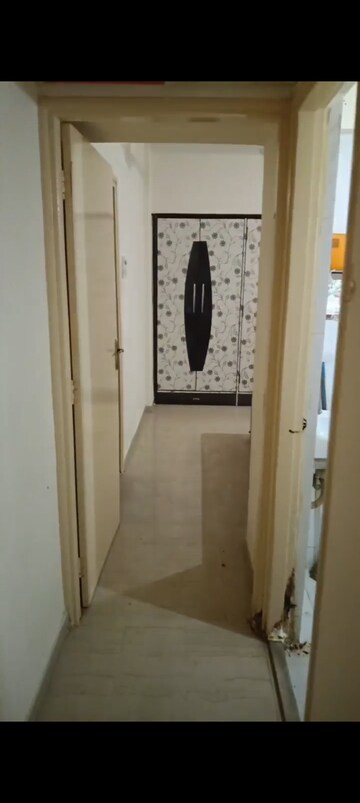 2 BHK Apartment For Rent in Raunak Unnathi Woods Phase 4 And 5, Ghodbunder Road