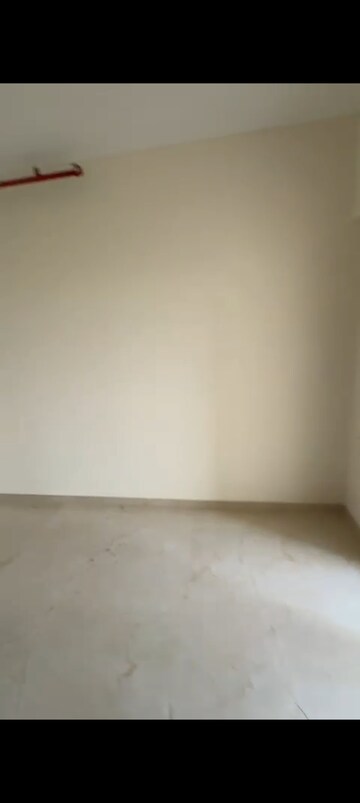 Room in 4 BHK Apartment at Mahavir Square, Manpada – for Rent