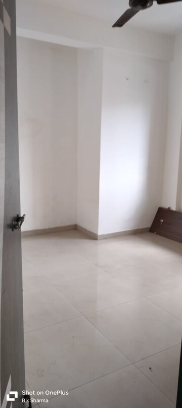Room in 2 BHK Apartment at Saibaba Vihar Complex, Anand Nagar – for Rent