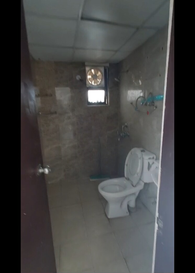 Bathroom, landcraft-river-heights 3 Bedroom 1341 Sq.Ft. Apartment In Raj Nagar Extension Ghaziabad 9541473