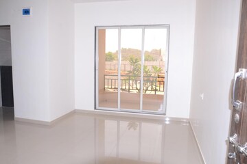 Room in 2 BHK Apartment at Patel Prayosha Pramukh Sadan, Ambernath West – for Sale