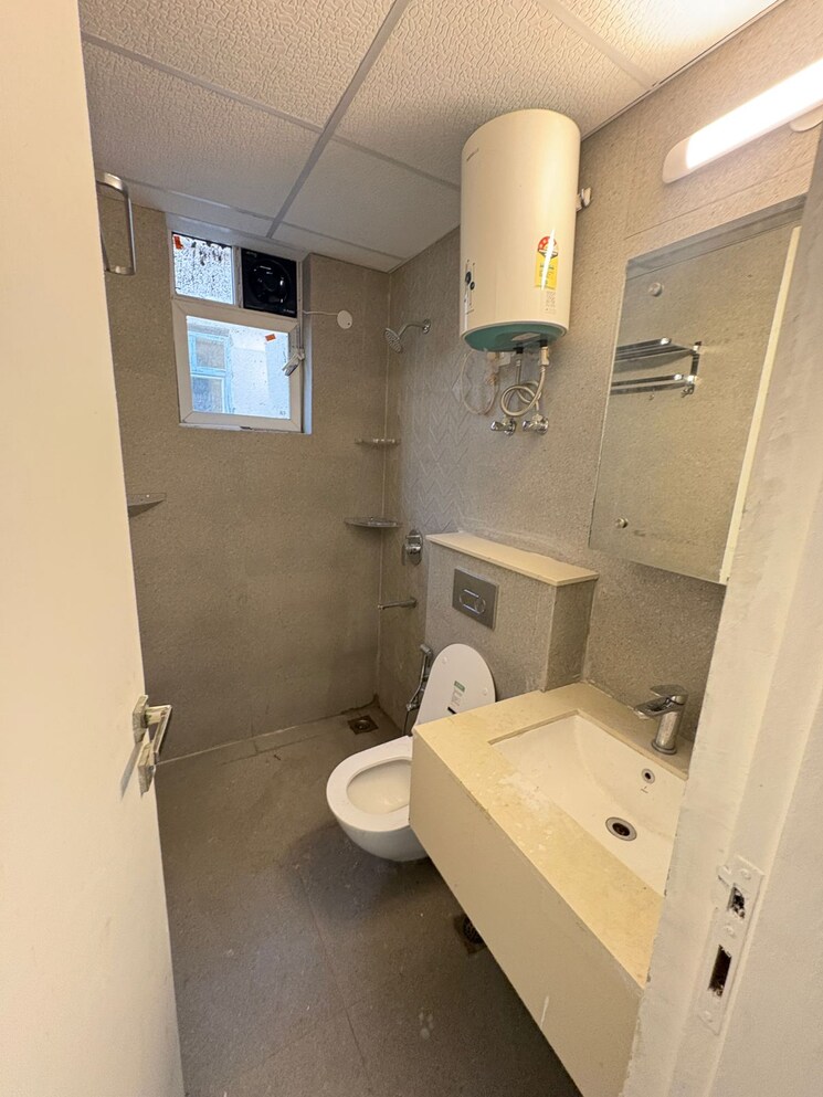 Bathroom, hero-homes-gurgaon 3 Bedroom 1359 Sq.Ft. Apartment In Sector 104 Gurgaon 9541538