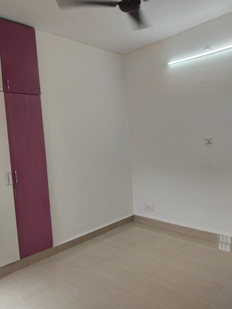 Room, dda-residential-flats-sector-xiii 2 Bedroom 366 Sq.Ft. Apartment In Sector 13 Dwarka Delhi 9541603
