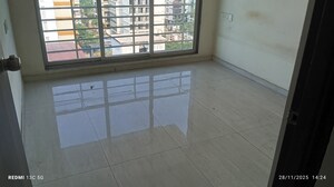 Room in 2 BHK Apartment at Radiant Sapphire, Ulwe – for Rent