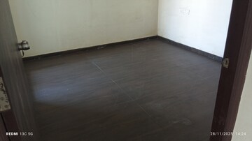 Room in 2 BHK Apartment at Radiant Sapphire, Ulwe – for Rent