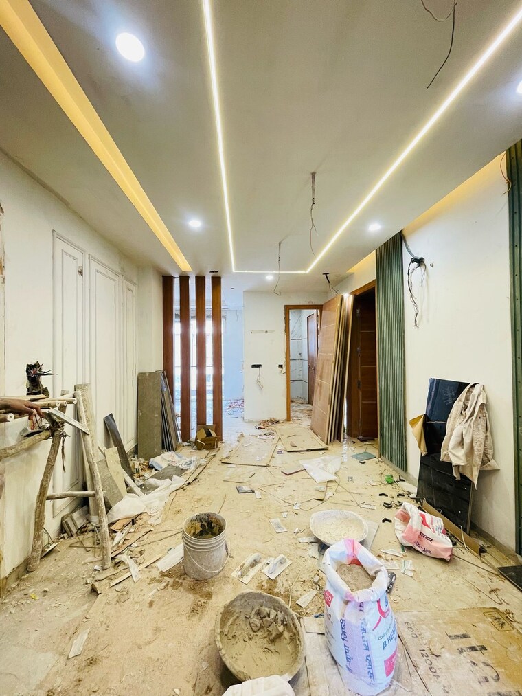 Bedroom, sector 63a 4 Bedroom 230 Sq.Yd. Builder Floor In Sector 63a Gurgaon 9541638