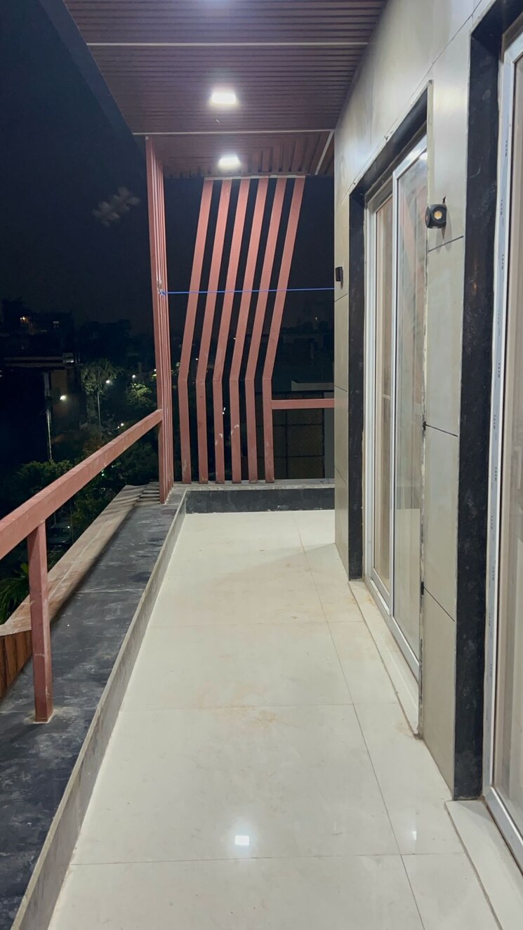 Balcony, gaurs-siddhartham 2 Bedroom 1055 Sq.Ft. Apartment In Siddharth Vihar Ghaziabad 9541704