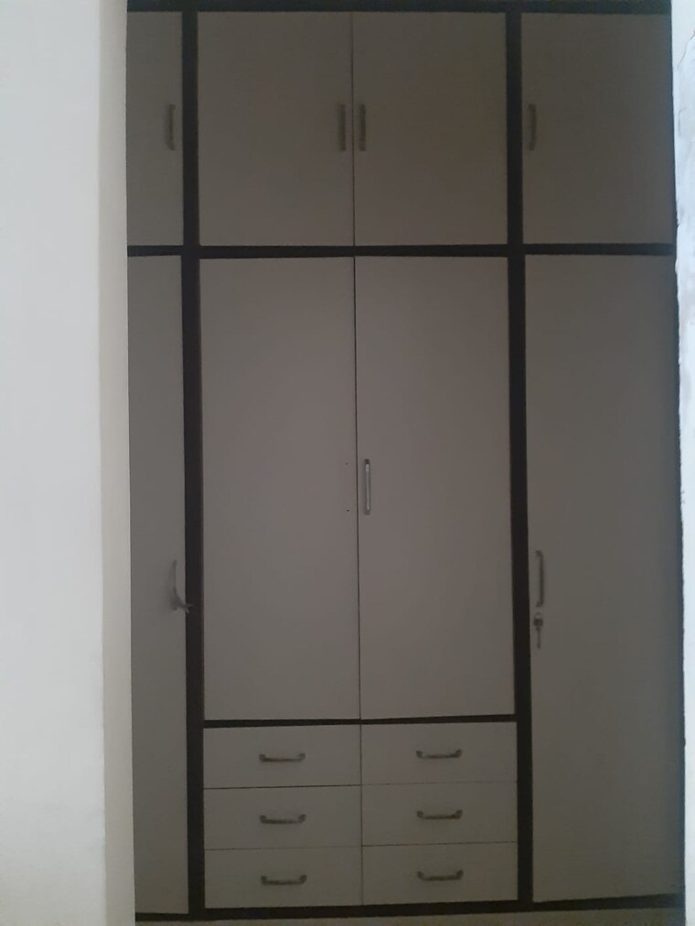 undefined, sector 39 3 Bedroom 4455 Sq.Ft. Independent House In Sector 39 Chandigarh 9541738