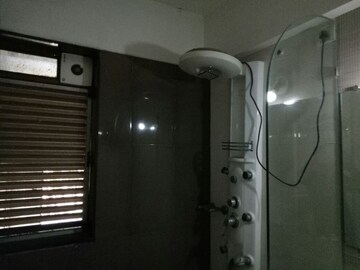 Attached Bathroom in 3 BHK Apartment at Vyas Ranjeet Heights, Rambaug Colony – for Rent